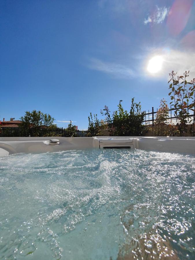 San Giorgio Design Home Con Jacuzzi Privata Colà Dış mekan fotoğraf